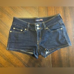 Levi’s jeans shortie shorts